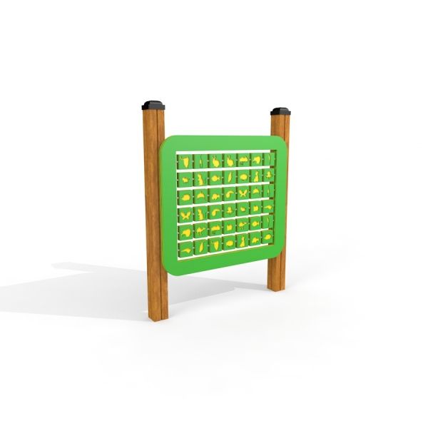 Find Pairs Board med grönt rutnät och träsidor.