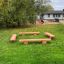 Robinia bench vid lekplats.