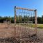 Träningsutrustning Nätvägg utomhus i park.